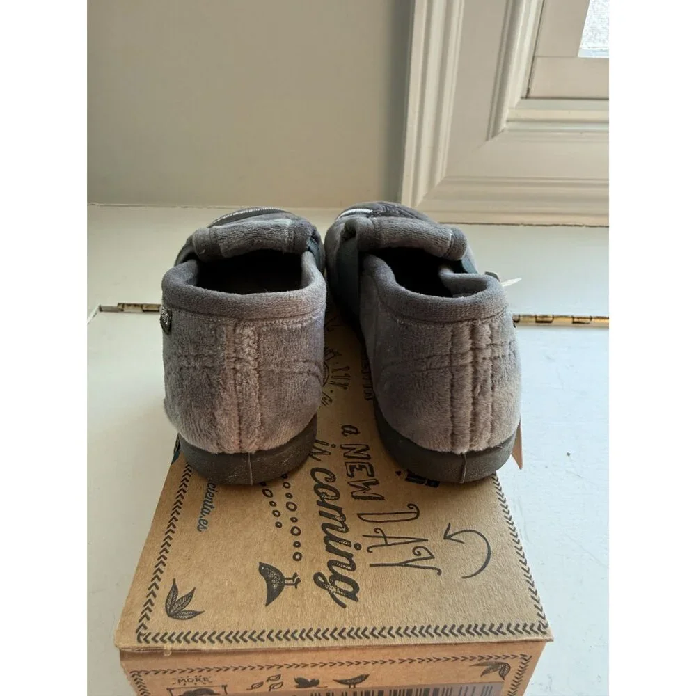 NWB Cienta Baby Shoes Slip On Grey Space Theme Size EU 24 US 7.5 [jb]